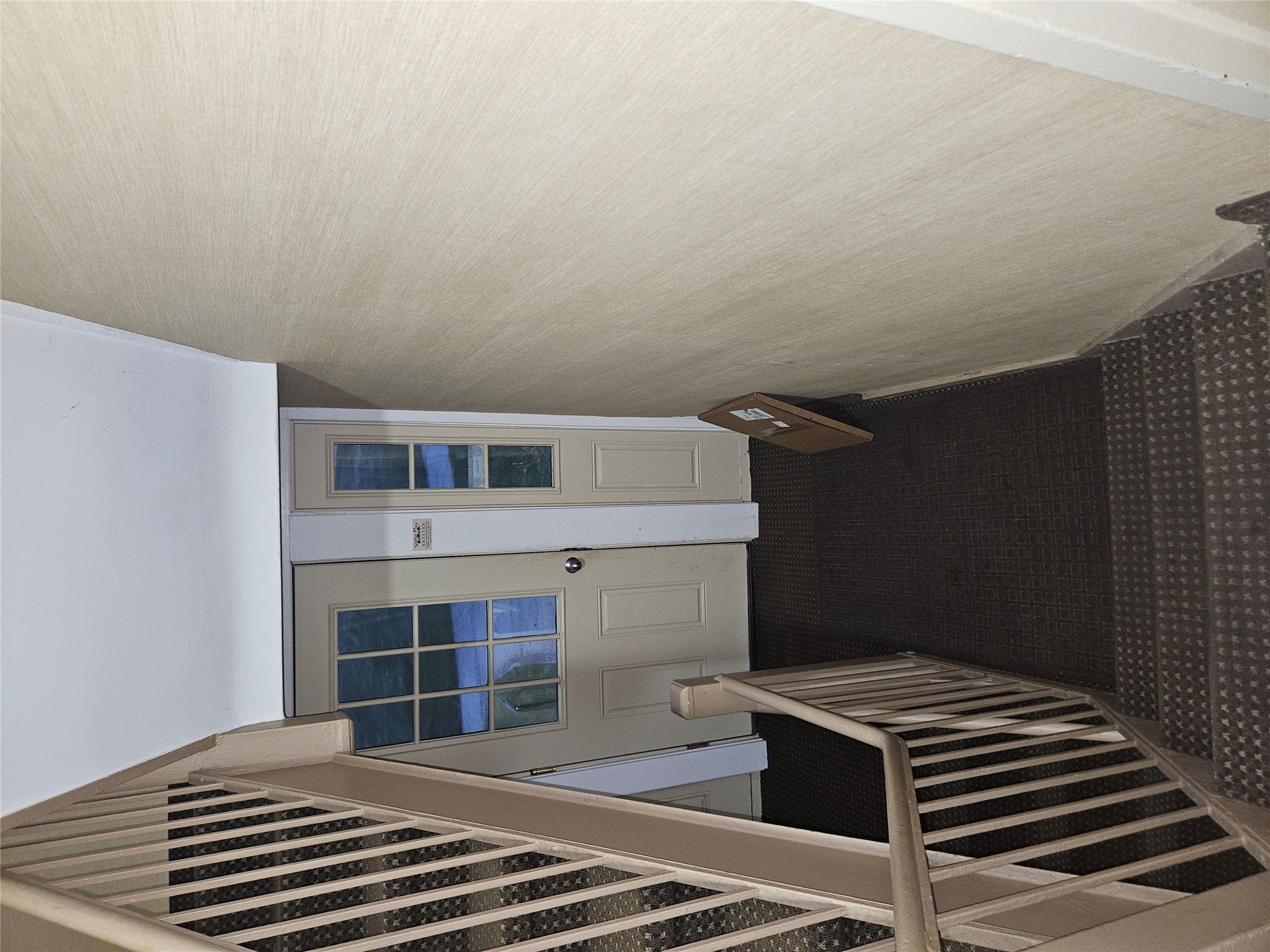 1025 Fenwood Drive Dr #APT 2, Valley Stream, New York image 9