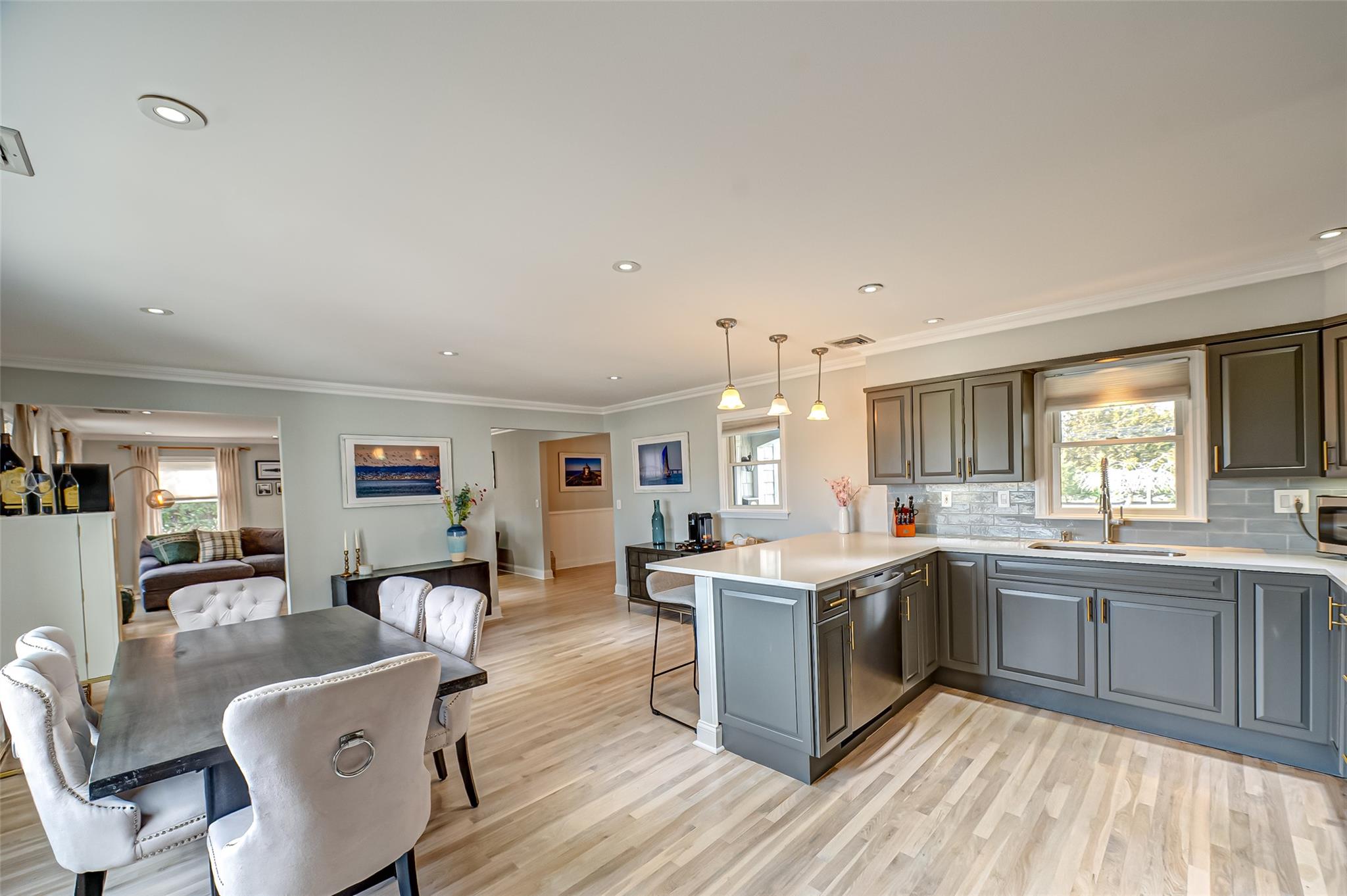 11 Beech Road, Islip, New York image 8