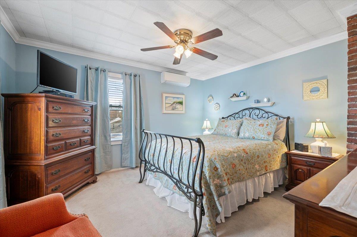 38 Alice Court, Oyster Bay, New York image 19
