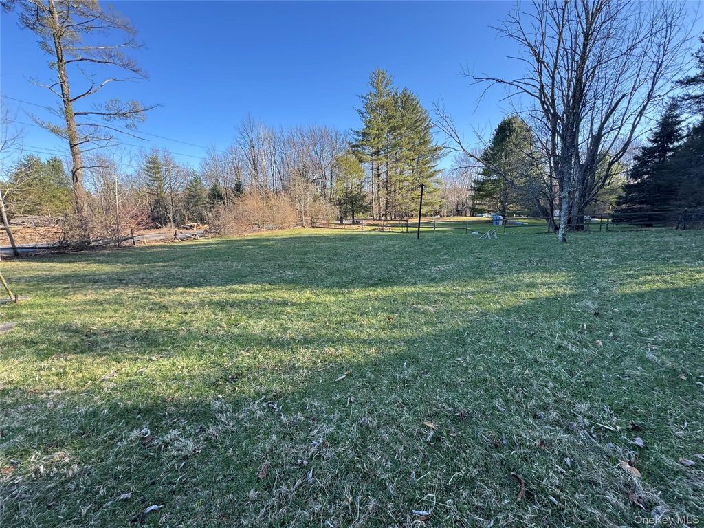 Photo of 12 Old Turnpike Road, Woodridge, NY 12789 (MLS # 988427)