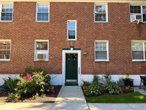 Homes For Sale - 182 Pinewood Road #23<br/> Hartsdale, NY 10530