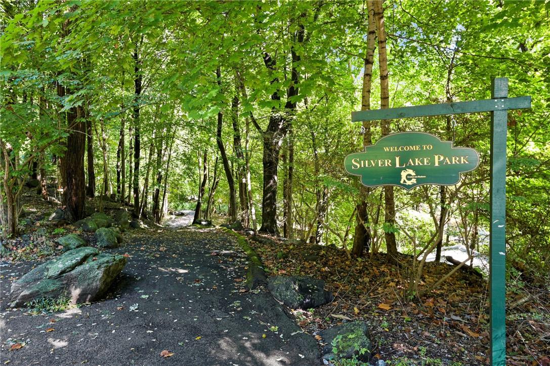 Croton-On-Hudson, New York 10520, United States, 3 Bedrooms Bedrooms, ,2 BathroomsBathrooms,Residential,Active,55876