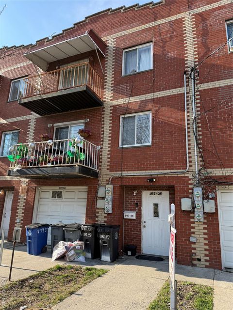 Multifamily For Sale - 197-29 Hiawatha Avenue<br/> Queens County, Hollis, NY 11423