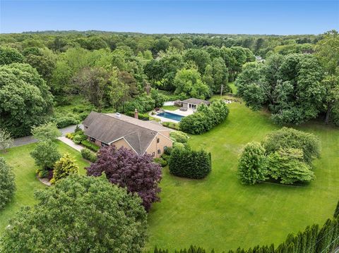 80 Woodlea Road Muttontown NY 11791