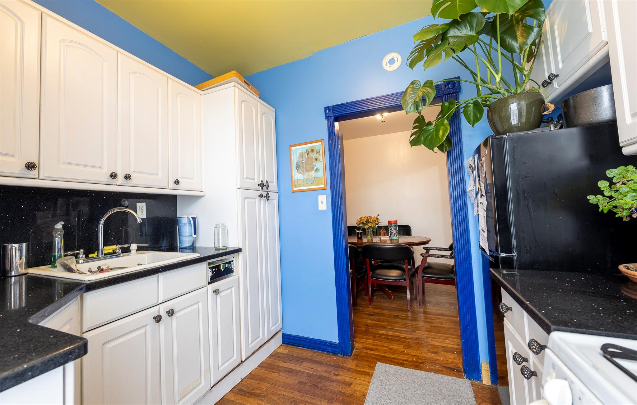 469 Montauk Avenue, Brooklyn, Ohio image 9