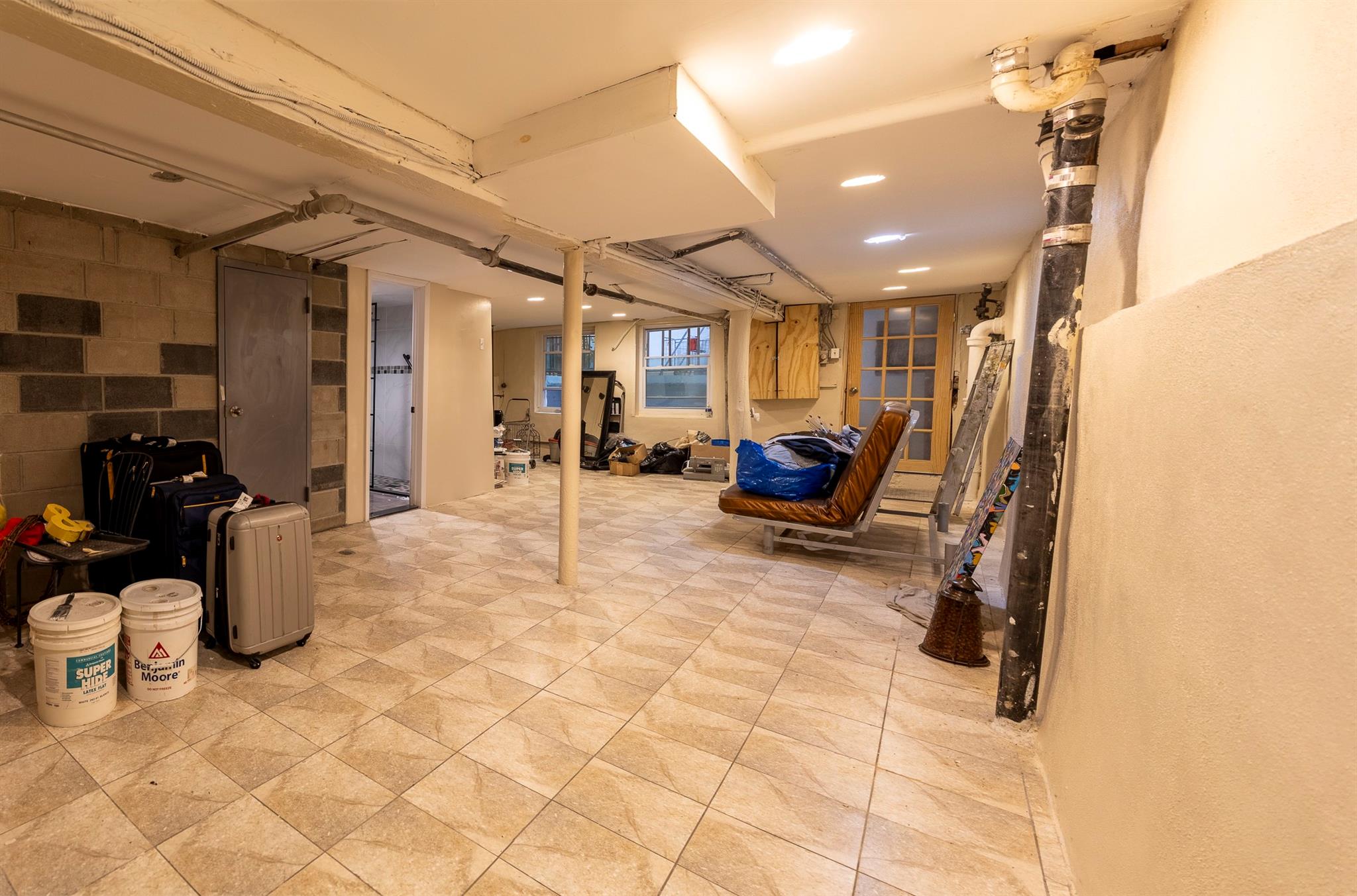 469 Montauk Avenue, Brooklyn, Ohio image 17