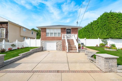 3663 Roanoke Street Seaford NY 11783