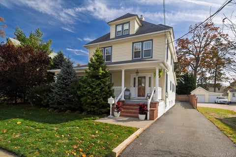 Multifamily For Sale - 76 Driscoll Avenue<br/> Rockville Centre, NY 11570