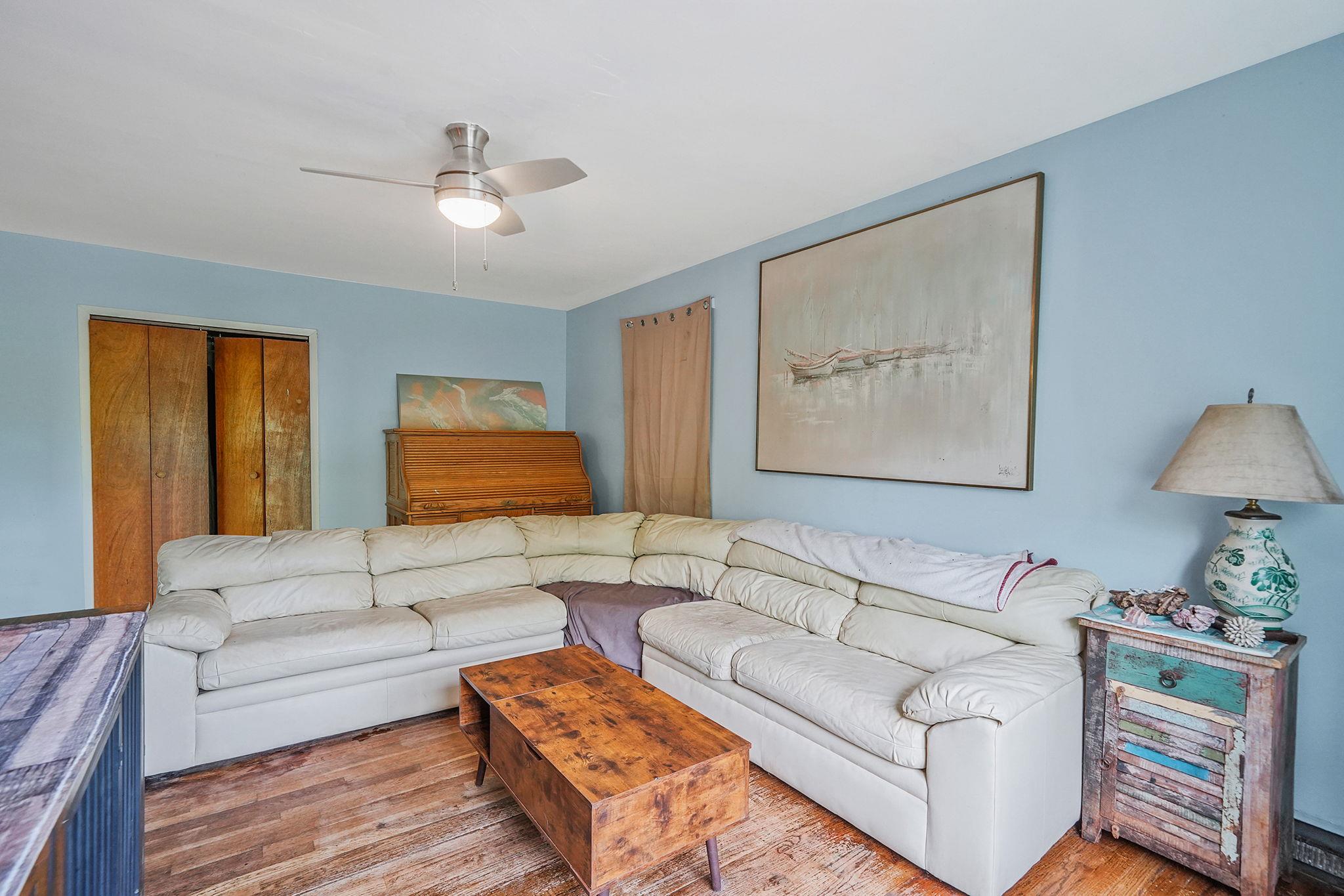 2 Queen Drive, Sound Beach, New York image 6