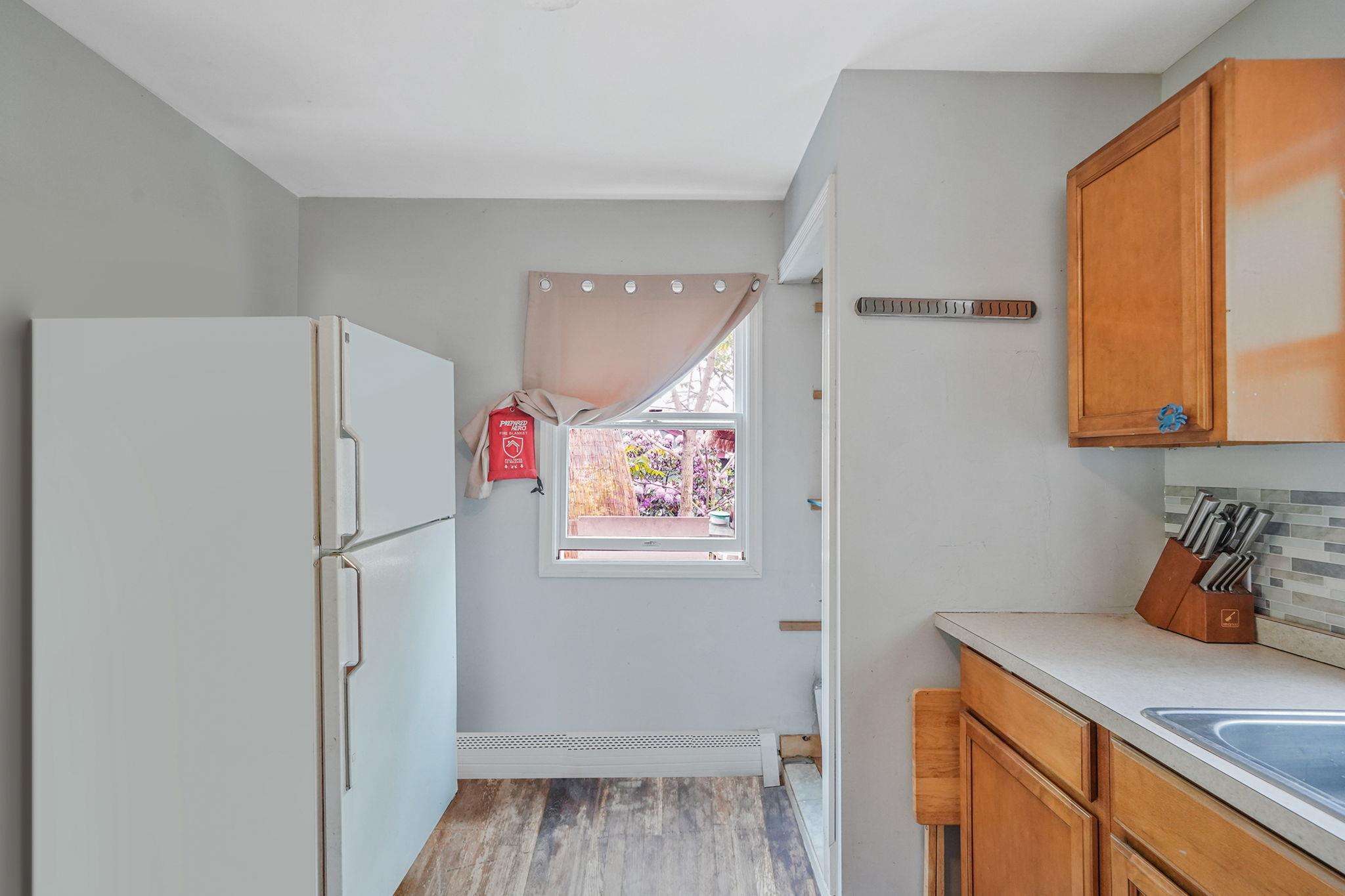 2 Queen Drive, Sound Beach, New York image 10