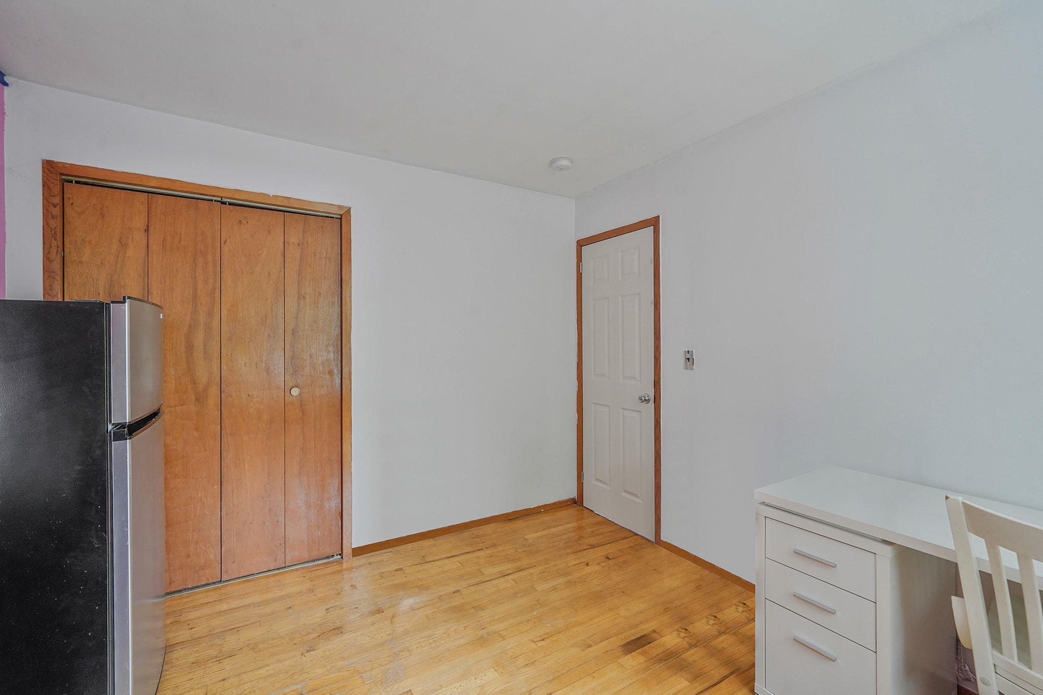 2 Queen Drive, Sound Beach, New York image 16