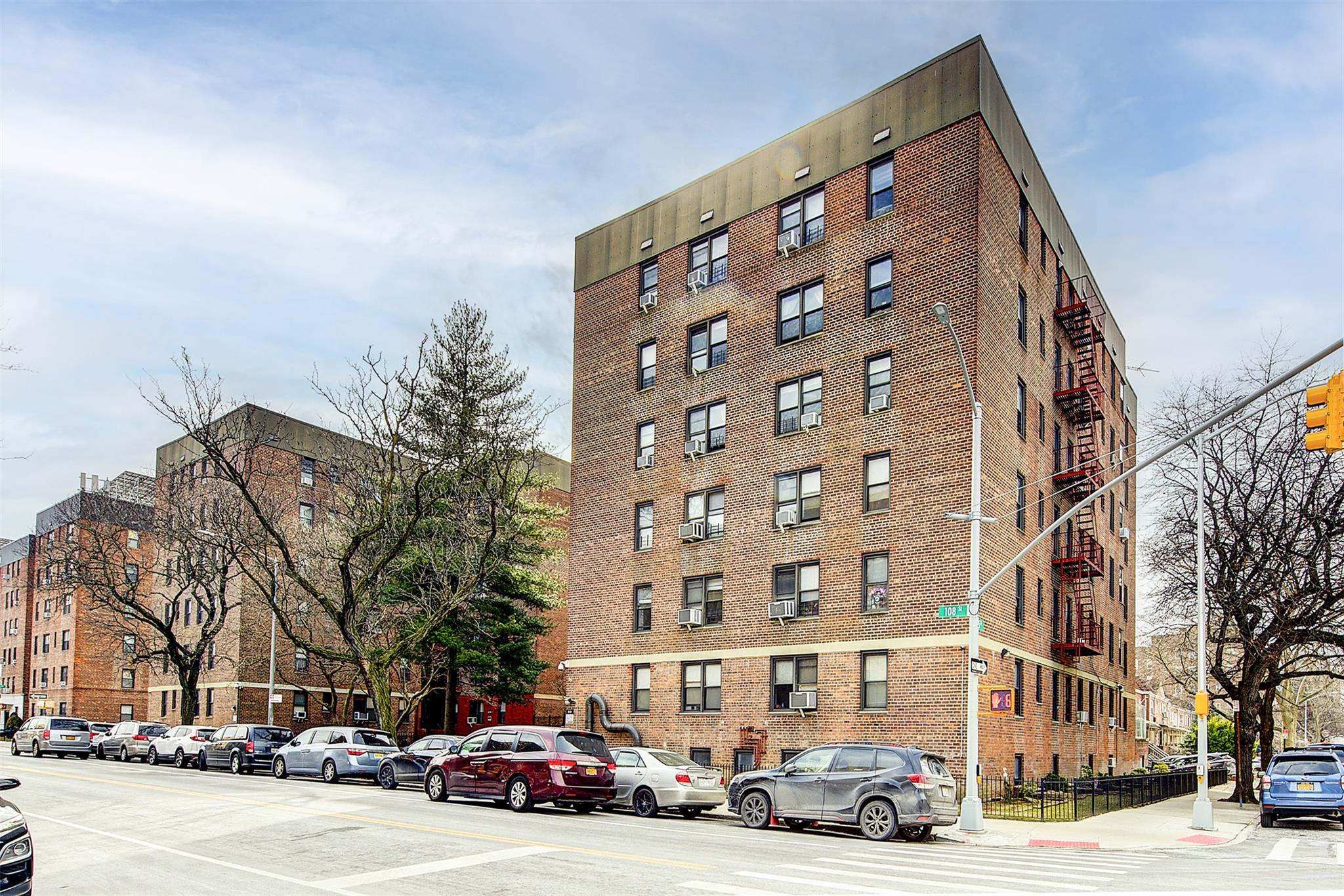 65-30 108th Street #2B, Forest Hills, New York image 2