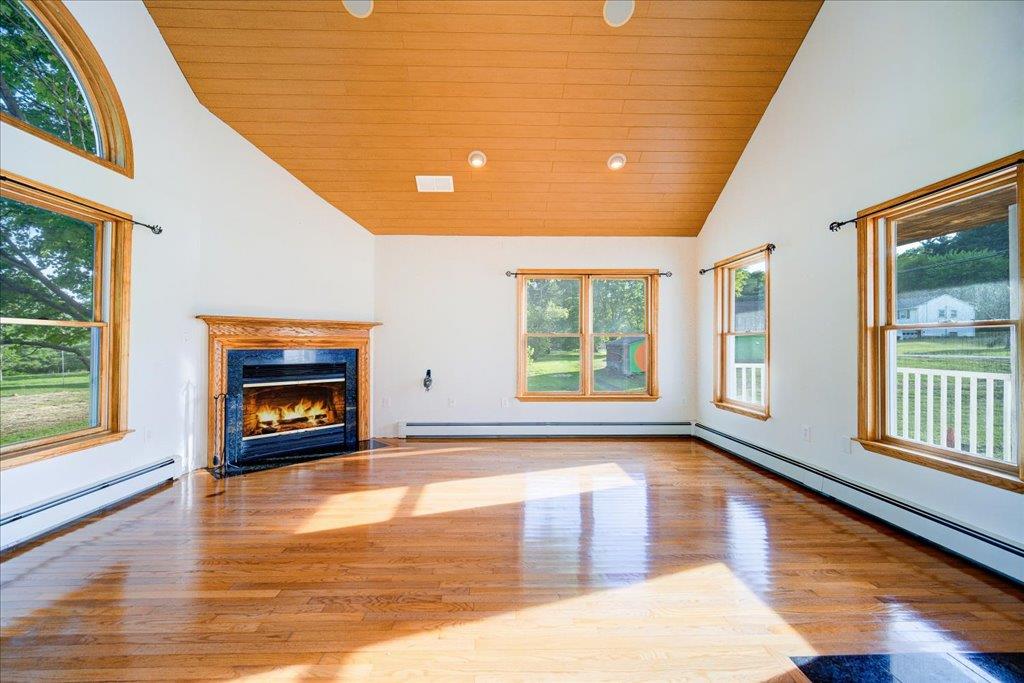 144 S Ohioville Road