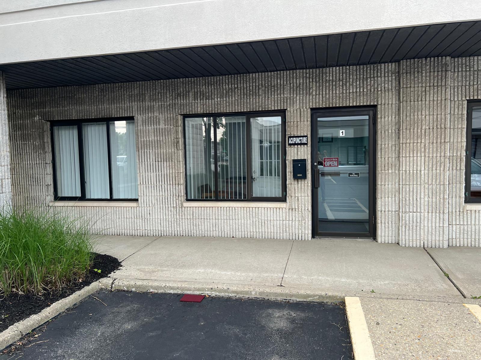 6268 Jericho Turnpike 1