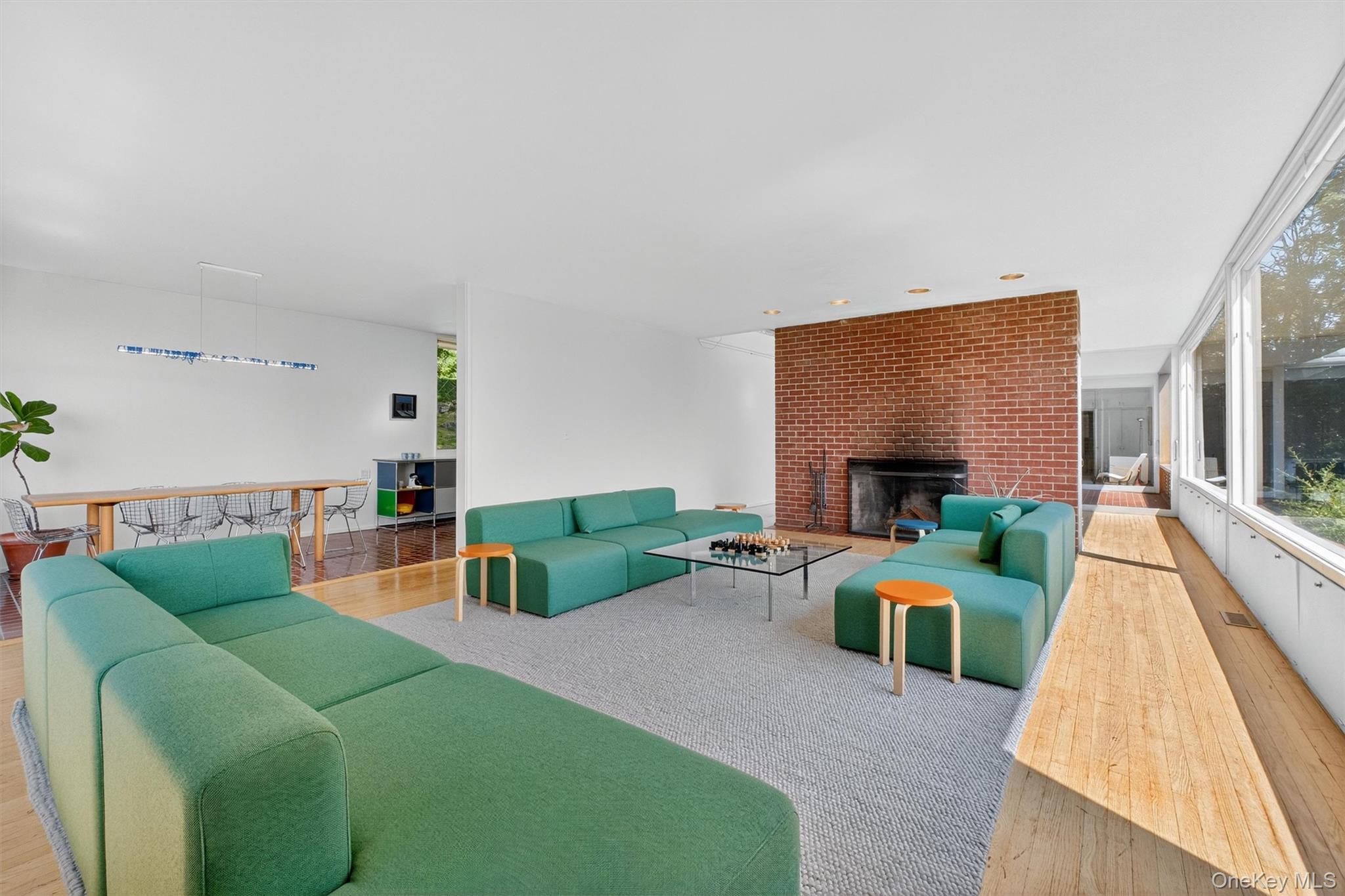 Newburgh, New York 12550, United States, 4 Bedrooms Bedrooms, ,3 BathroomsBathrooms,Residential,Active,185266