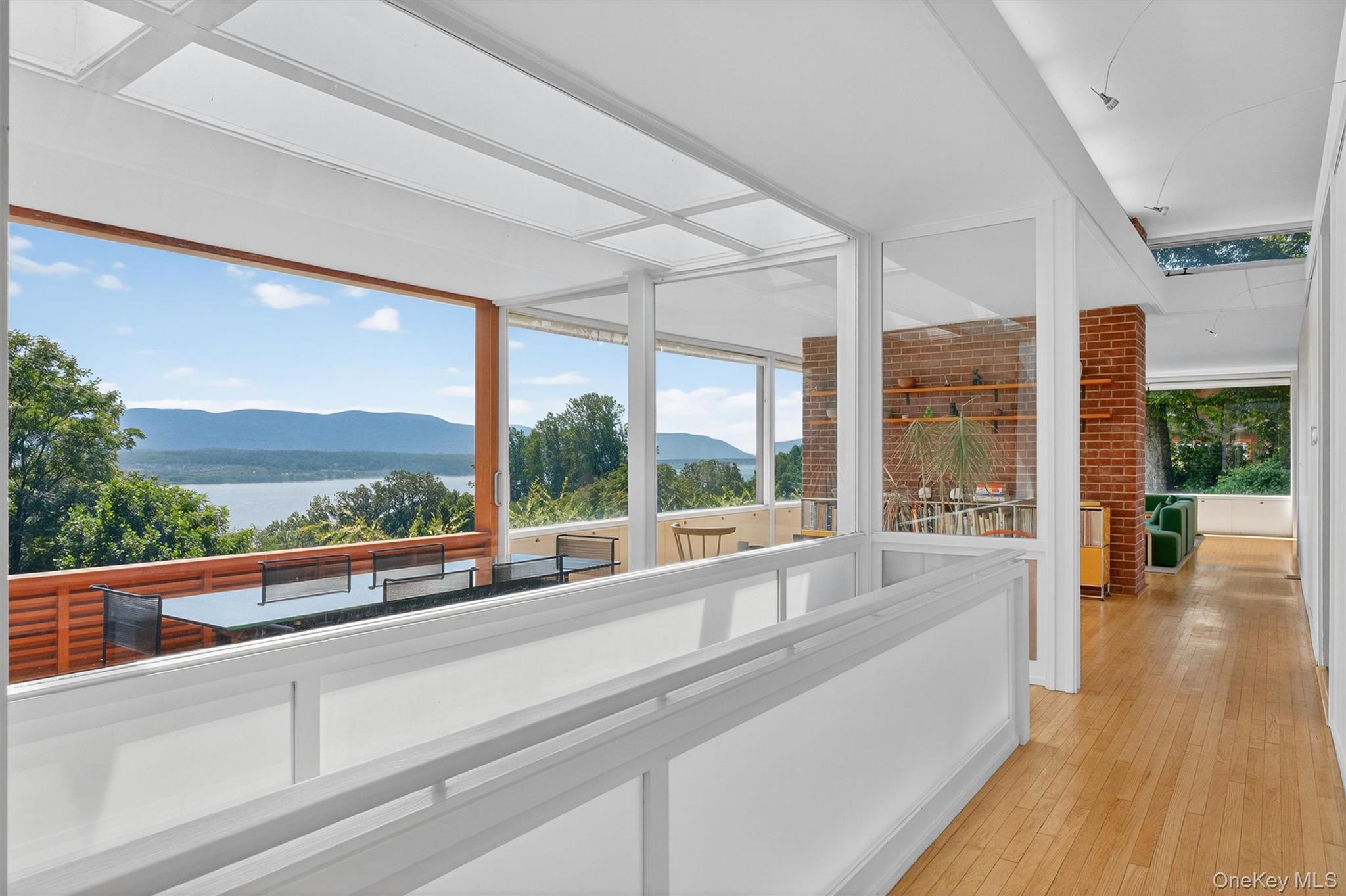 Newburgh, New York 12550, United States, 4 Bedrooms Bedrooms, ,3 BathroomsBathrooms,Residential,Active,185266