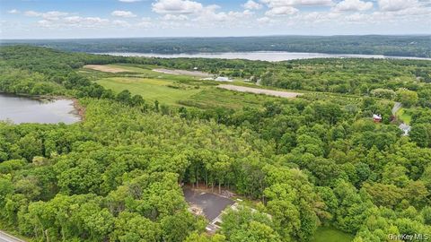 715 Broadway Esopus NY 12429