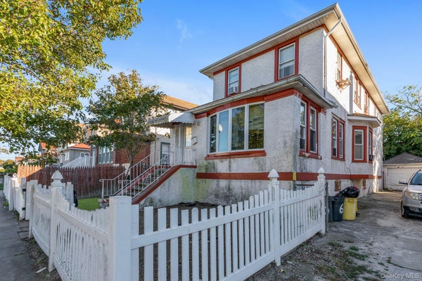 60 E MARKET ST, LONG BEACH, NY 11561 - Image 7f9a1a7e64bce4ca7bac24a28d29d45e/3057790622