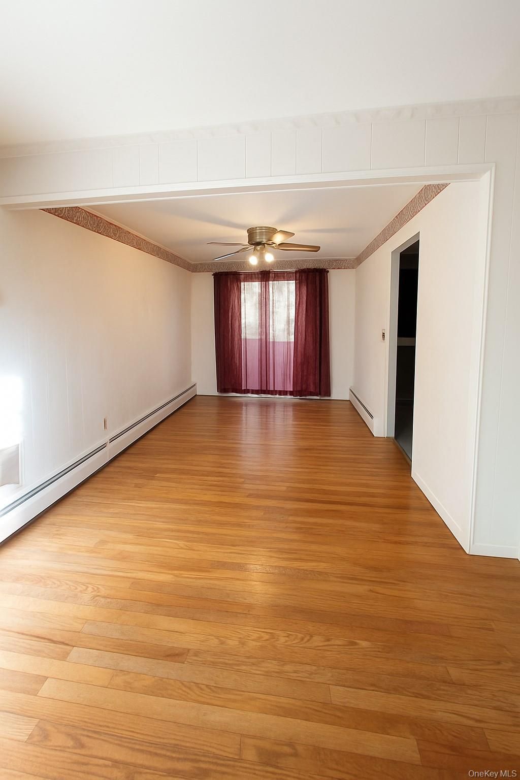 Photo of 5 Cayuga Drive, Wappingers Falls, NY 12590 (MLS # 993911)