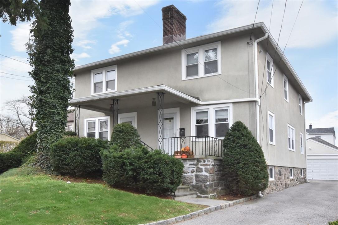 Rental Property at Brookridge Avenue Left Side, Eastchester, New York - Bedrooms: 3 
Bathrooms: 2 
Rooms: 6  - $4,200 MO.