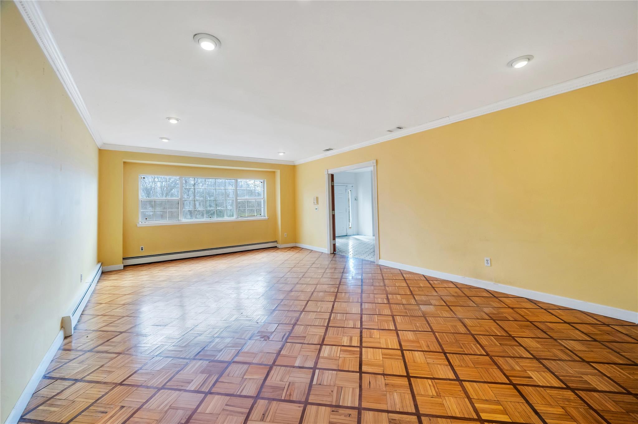 79 Wildwood Drive, Dix Hills, New York image 9