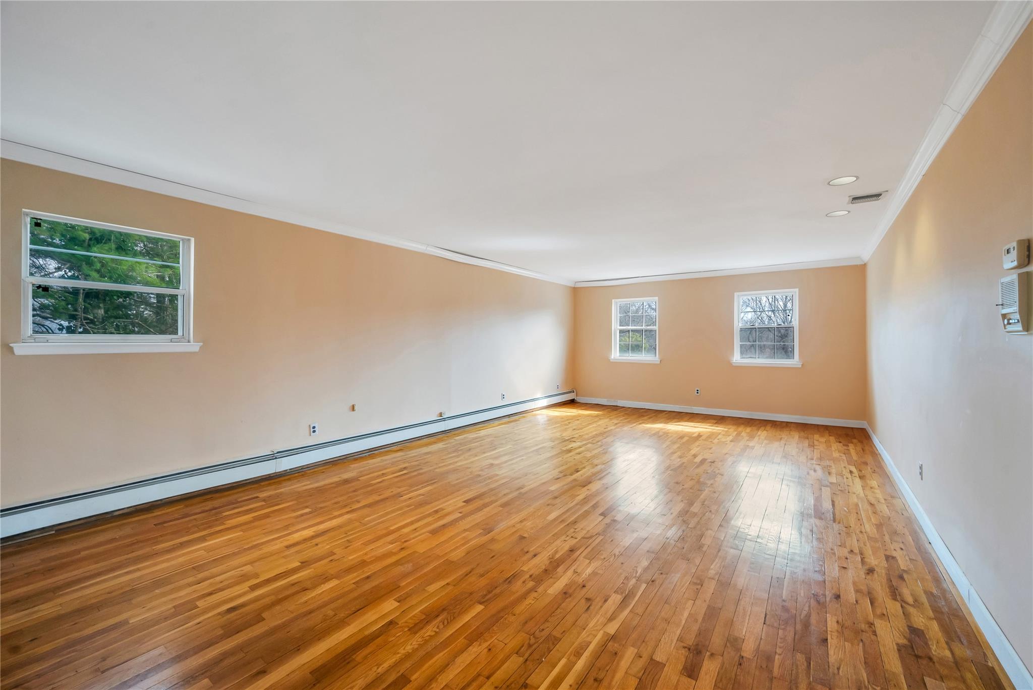 79 Wildwood Drive, Dix Hills, New York image 12