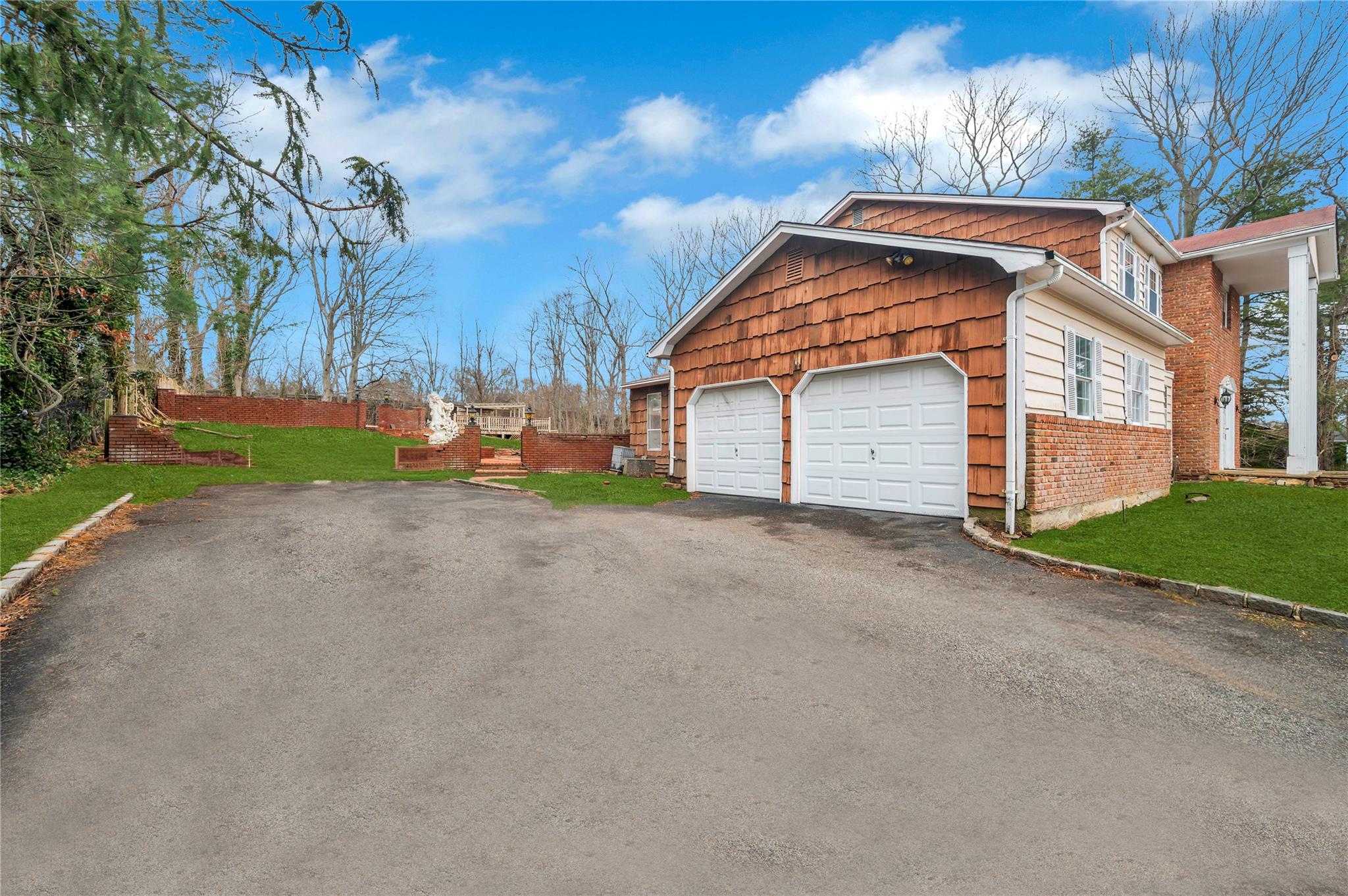 79 Wildwood Drive, Dix Hills, New York image 26