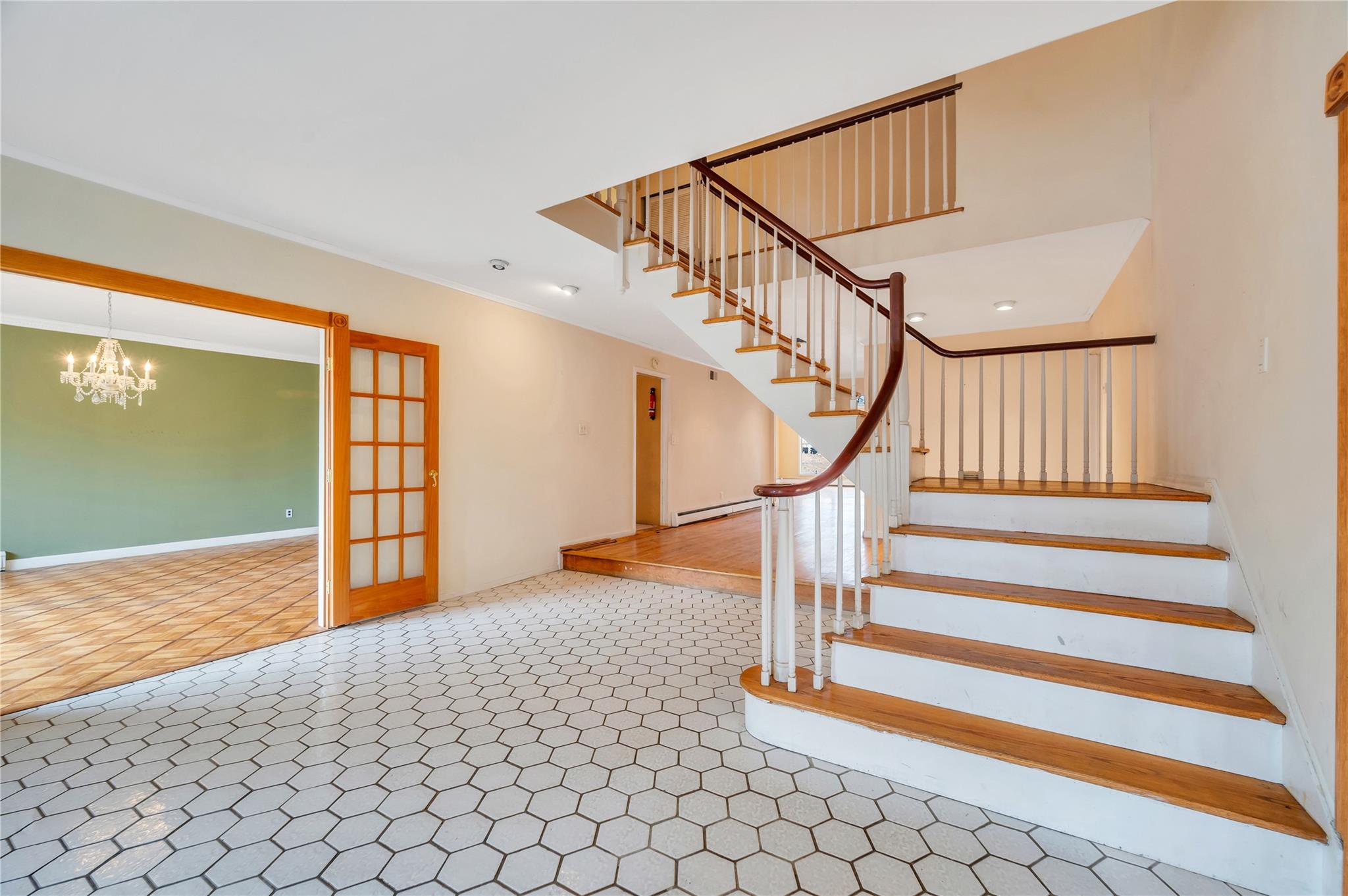 79 Wildwood Drive, Dix Hills, New York image 6