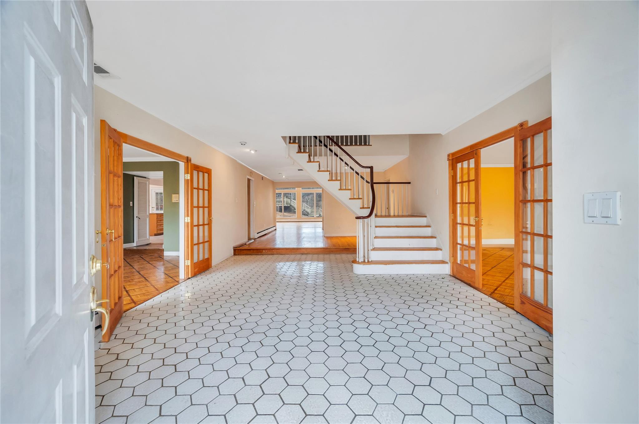 79 Wildwood Drive, Dix Hills, New York image 5