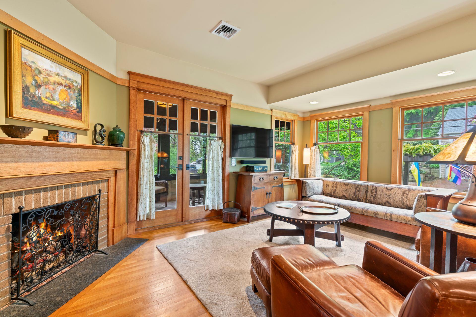 35 Glades Way, Huntington, New York image 4