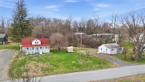 Multifamily For Sale - 155 Pierce Circle<br/> New Hampton, NY 10958
