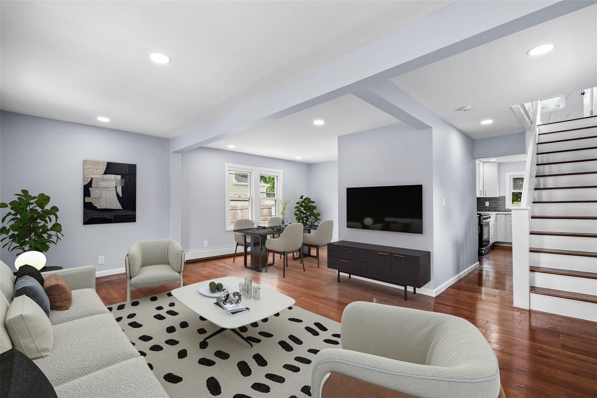 82 Laurel Avenue, Hempstead, New York image 4