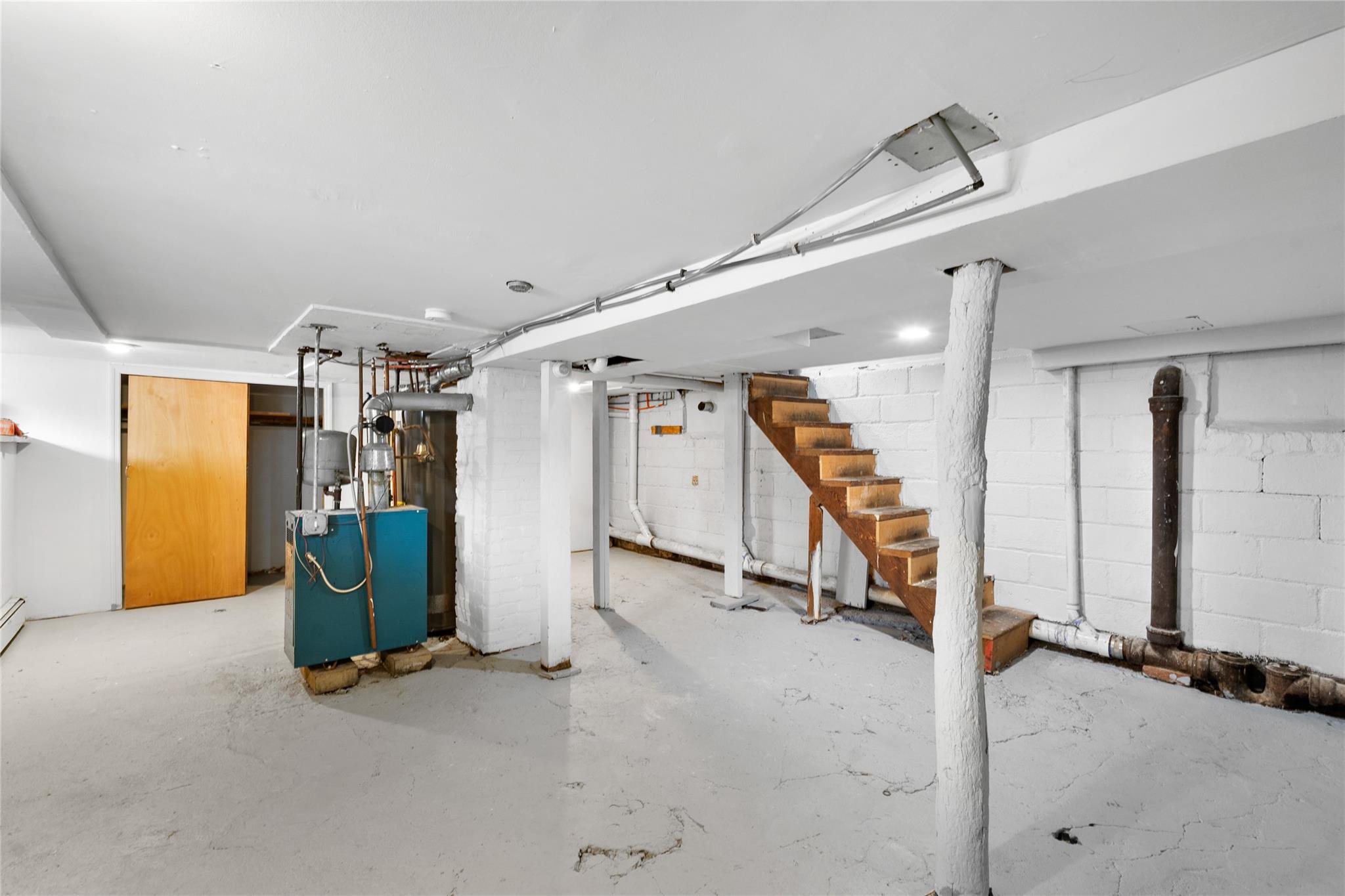 82 Laurel Avenue, Hempstead, New York image 18