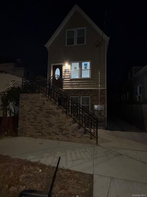 3968 Duryea Avenue Bronx NY 10466