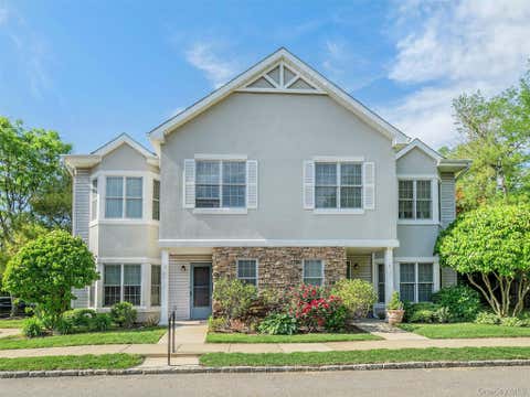 Condo For Sale - 87 Pond View Drive<br/> Port Washington, NY 11050