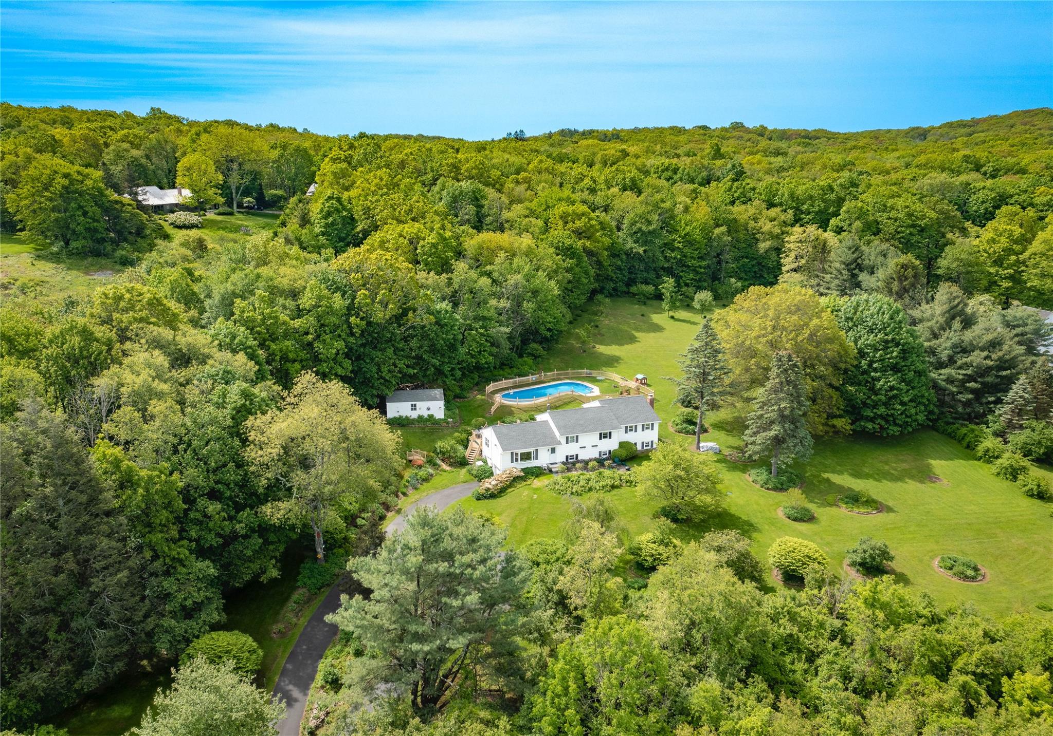 94 S Quaker Hill Road, Pawling, New York image 2