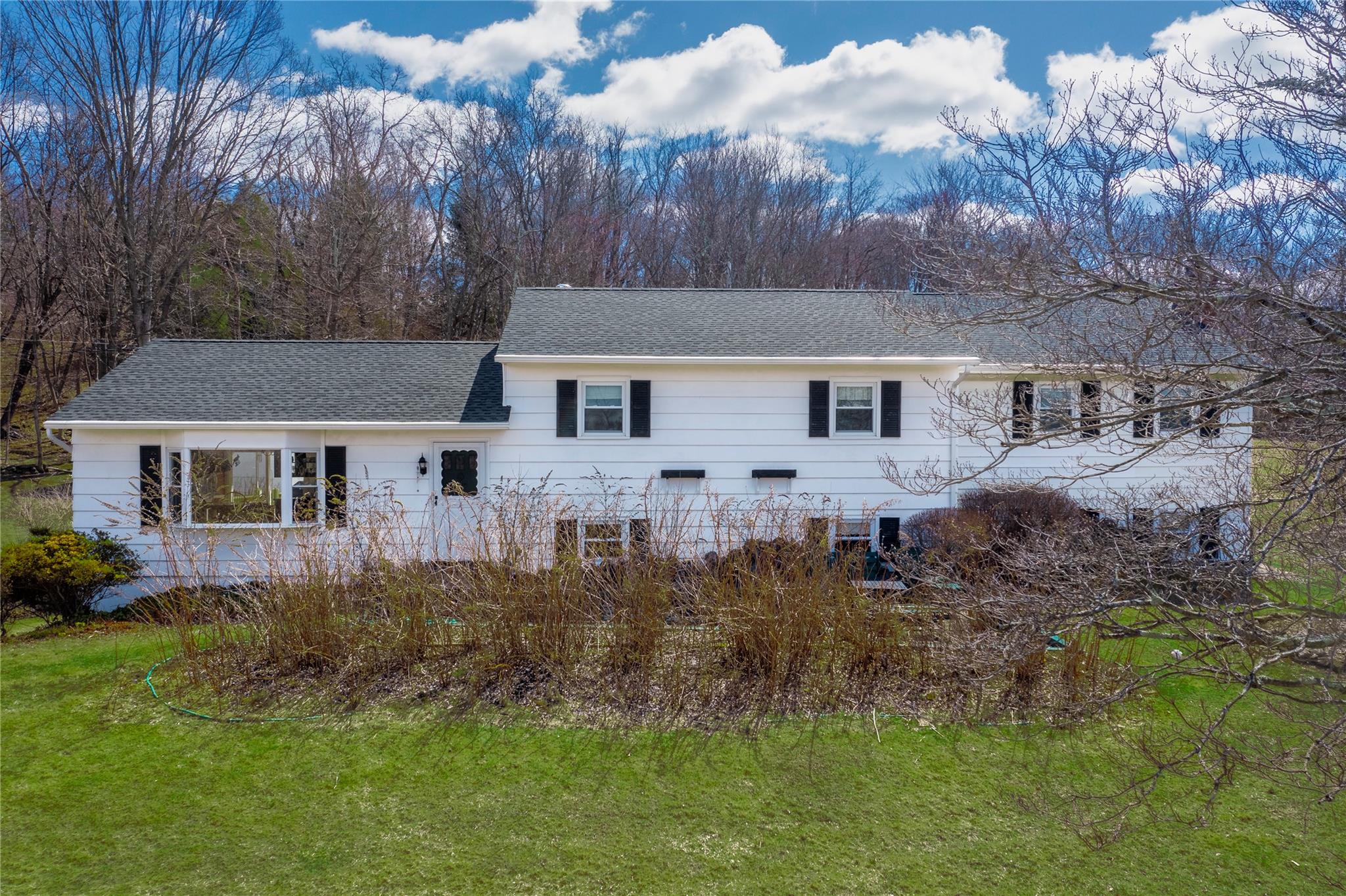 94 S Quaker Hill Road, Pawling, New York image 2
