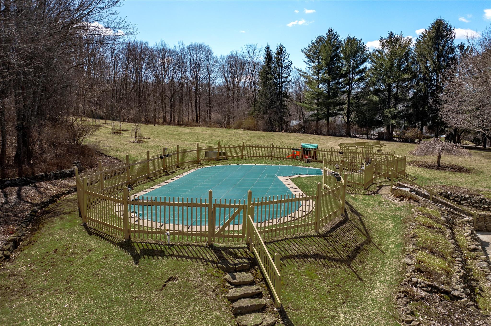 94 S Quaker Hill Road, Pawling, New York image 7