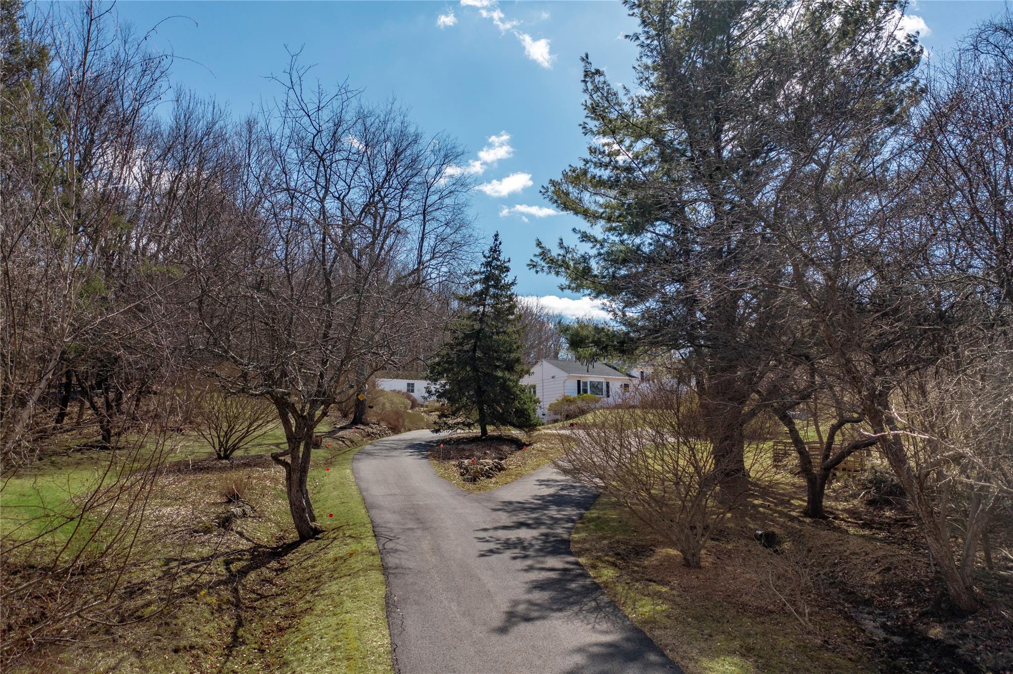 94 S Quaker Hill Road, Pawling, New York image 9