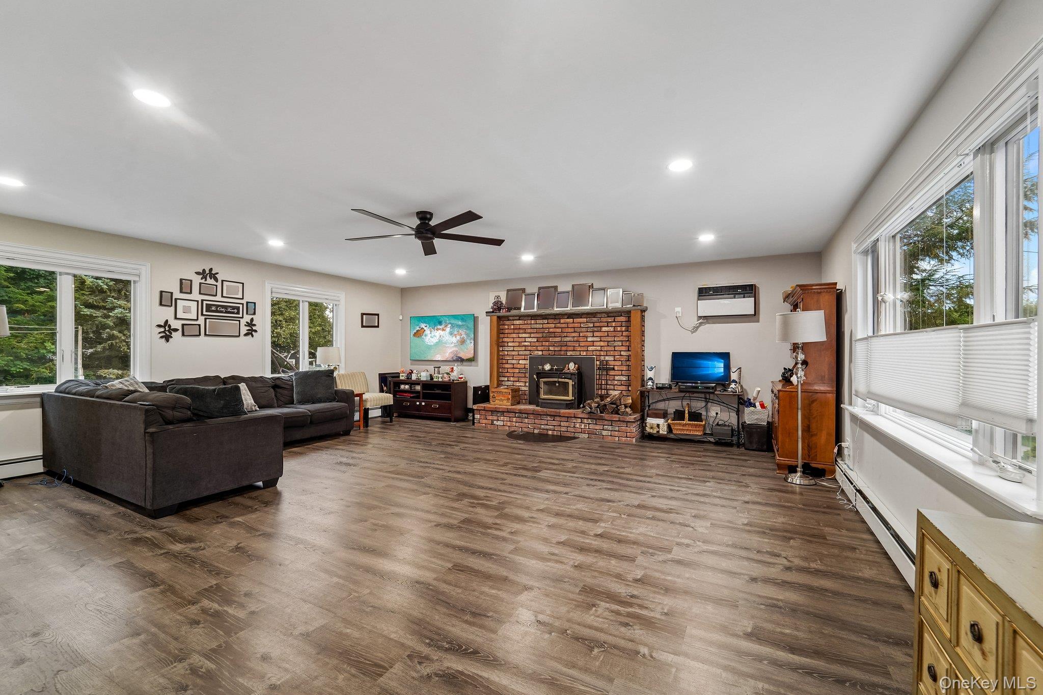 11 Fairview Place