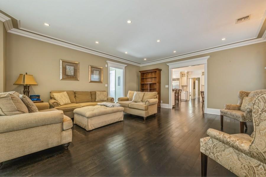 187 Lakeview Avenue, Rockville Centre, New York image 14