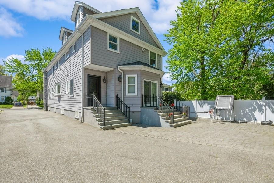 187 Lakeview Avenue, Rockville Centre, New York image 31