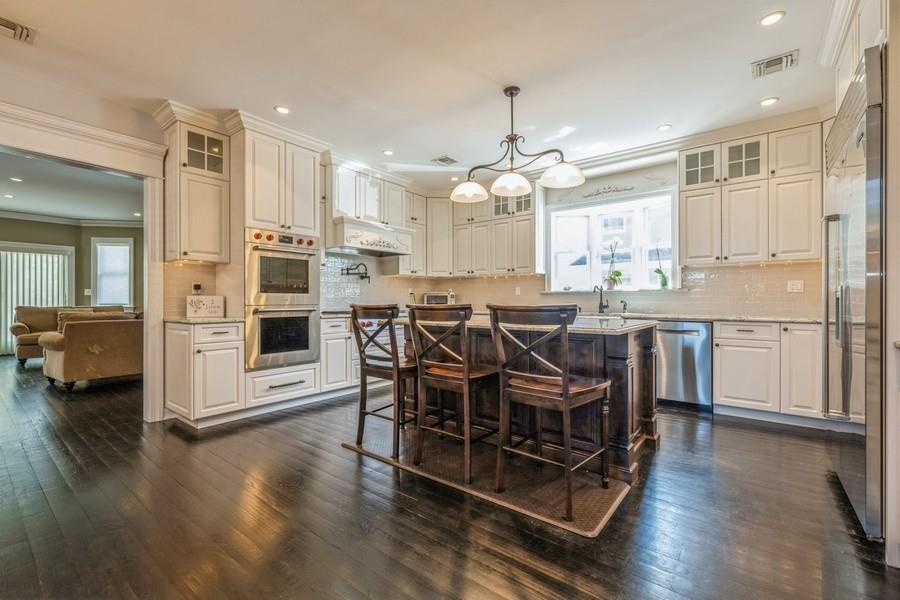 187 Lakeview Avenue, Rockville Centre, New York image 10