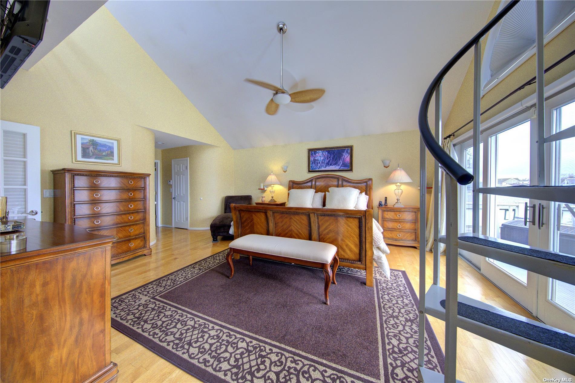 738 Shore Walk, Lindenhurst, New York image 20