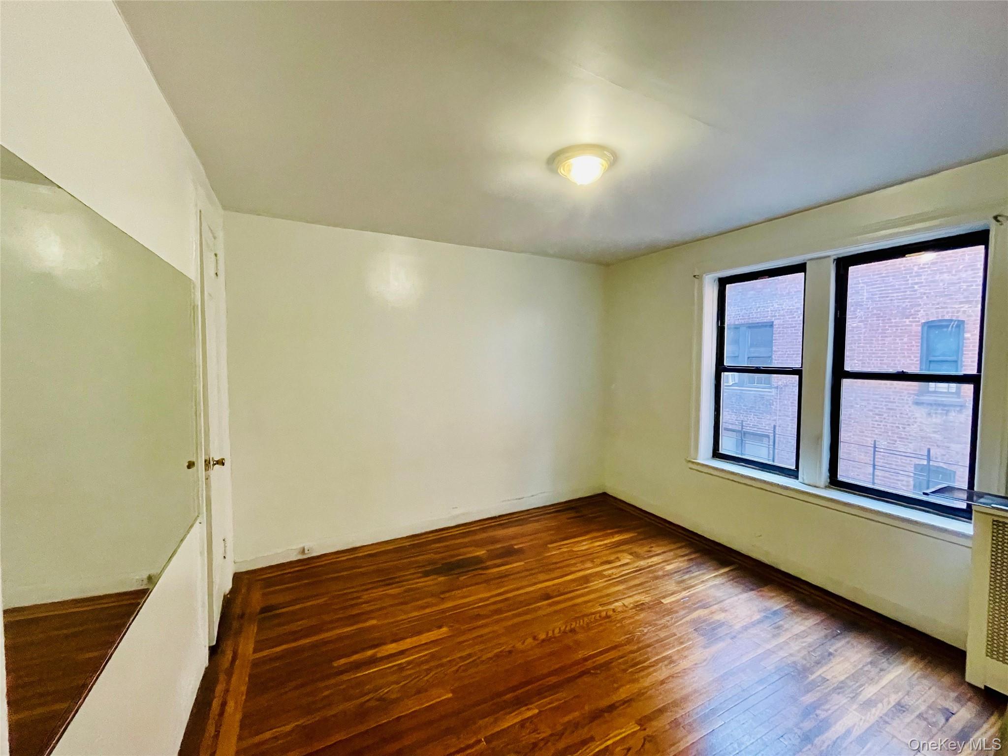 2199 Holland Avenue 3E