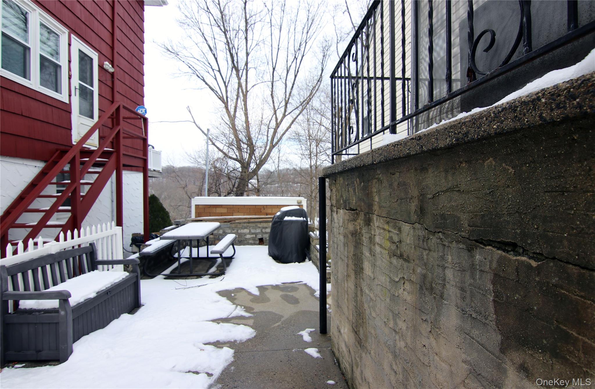 201 Bennett Avenue 1