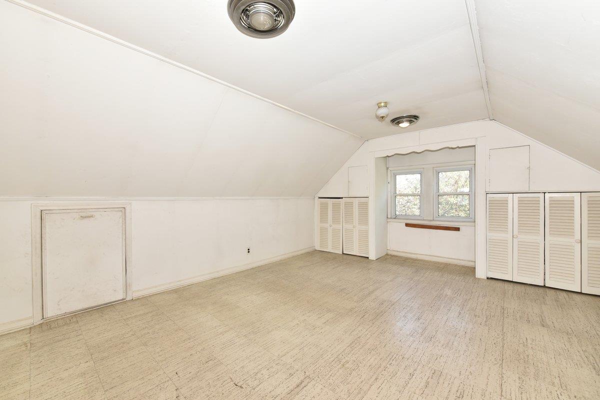 50 Fordham Street, Williston Park, New York image 19