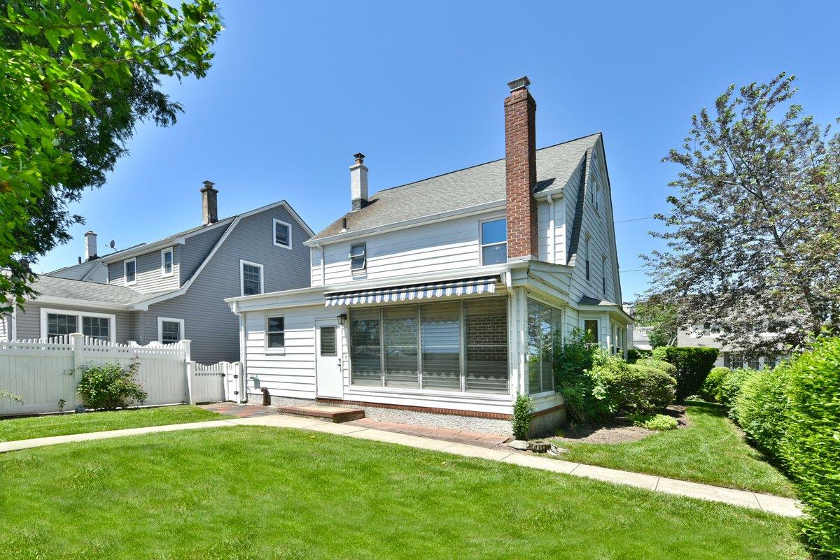 50 Fordham Street, Williston Park, New York image 23
