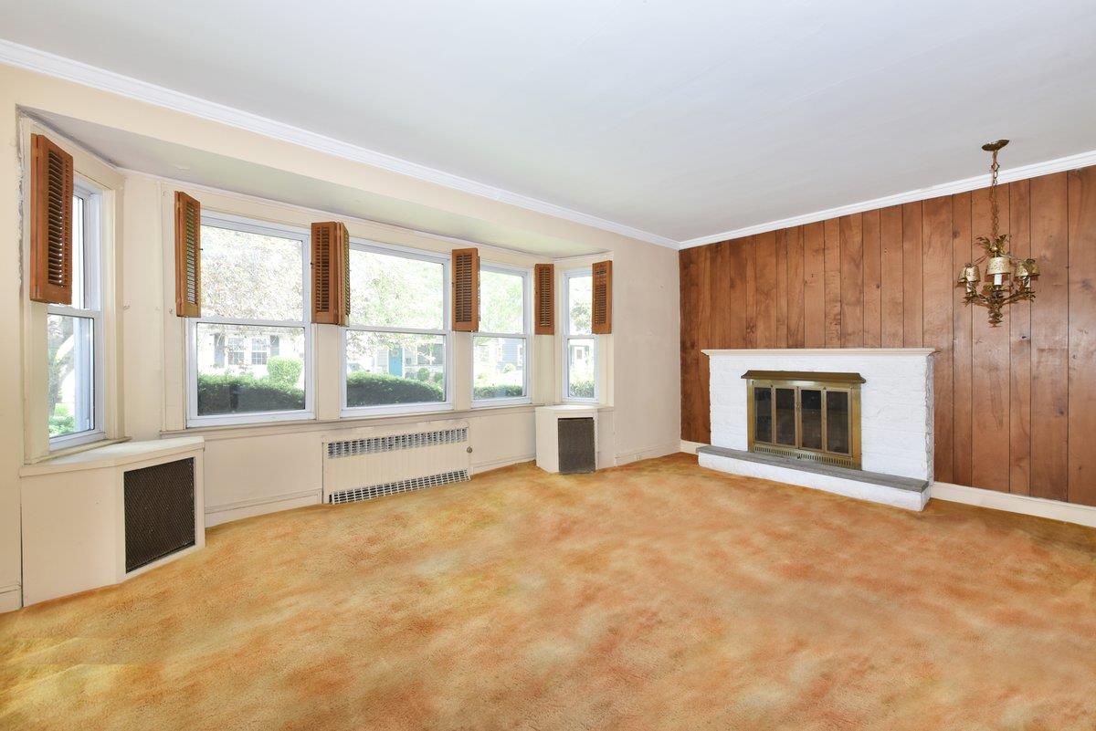 50 Fordham Street, Williston Park, New York image 5