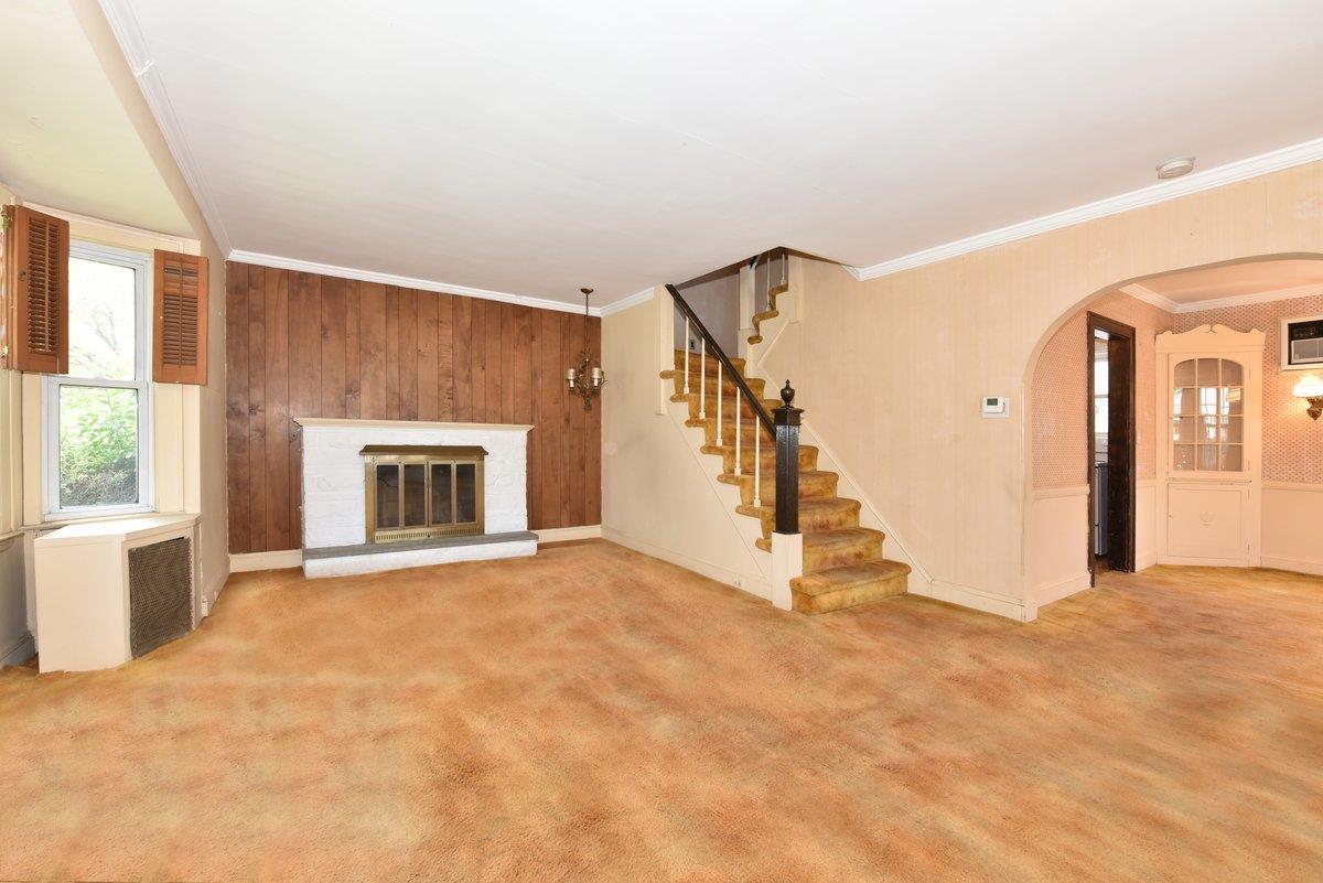 50 Fordham Street, Williston Park, New York image 6
